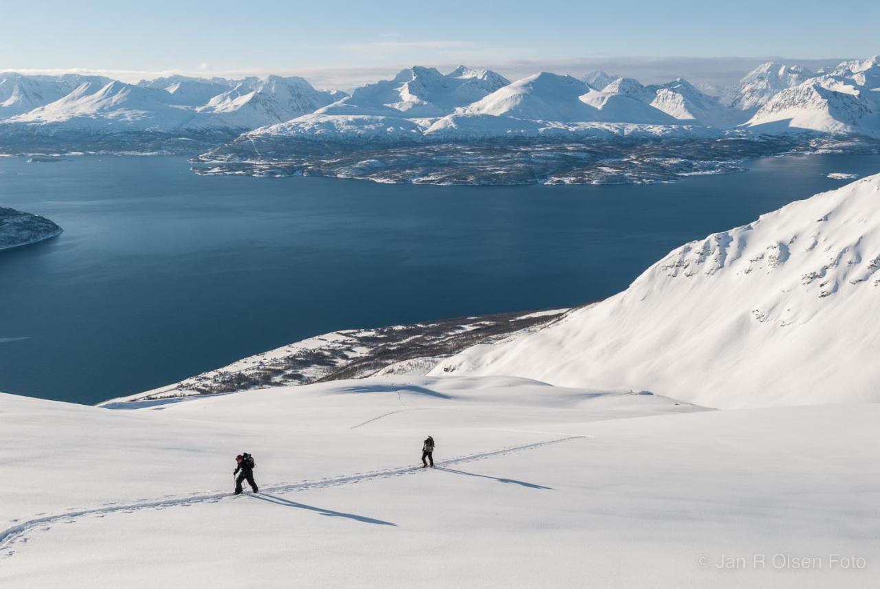 OlderdalenLyngenfjord,Odins Husアパートメント エクステリア 写真